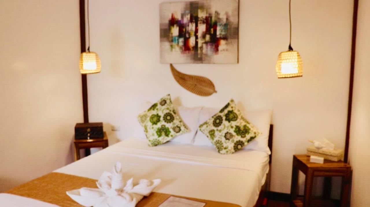 Bella Athena Garden Hotel El Nido Exterior photo